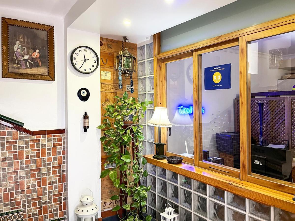 Beatriz Charming Hostal Torremolinos Esterno foto